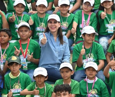 Disfrutan niñas y niños cierre de curso de verano