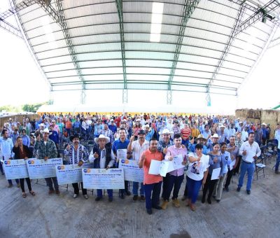 Entrega SDAyR apoyos económicos a productores de trigo