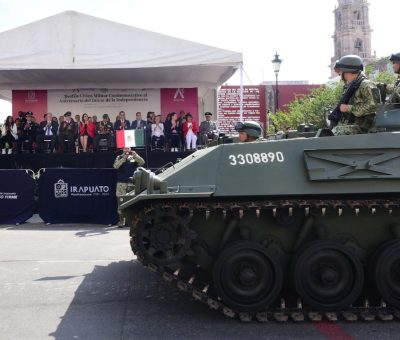 Realizan Desfile Cívico Militar por la Independencia de México