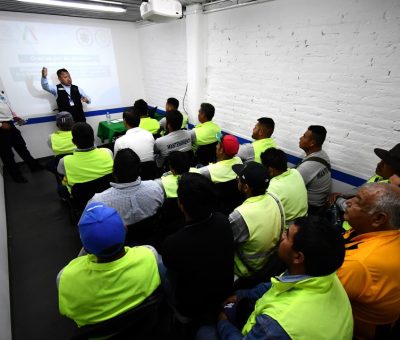 Imparten pláticas de prevención a trabajadores en empresas