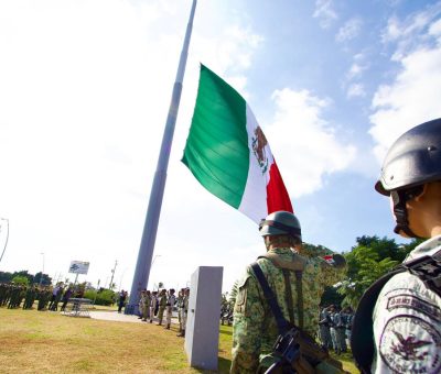 Fortalecen valores cívicos entre estudiantes irapuatenses