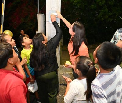 Mejoran iluminación y servicios en zona rural