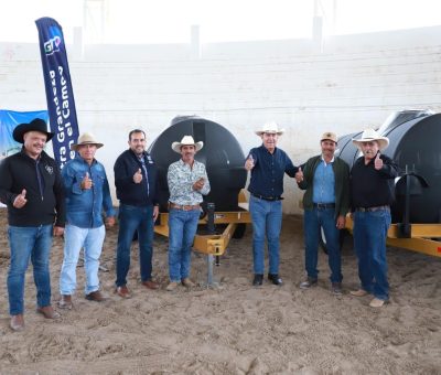 Impulsa SDAyR ganadería de Purísima con Expo y entrega de equipos