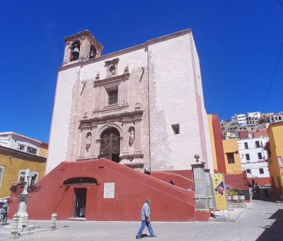 Complementan restauración del templo de San Roque, icono del FIC