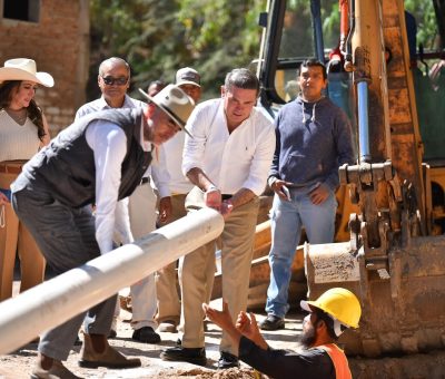 Llega el agua potable a San José de la Luz; inicia Navarro instalación de la línea de conducción