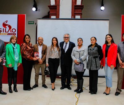 Fomentamos la lectura entre los silaoenses con la presentación del libro Los Cuentos de Mi Abuela y Otras Historias