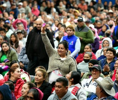 Benefician a irapuatenses con apoyos sociales