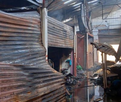 Gobierno del Estado y municipio apoyan a comerciantes afectados en San Luis de la Paz