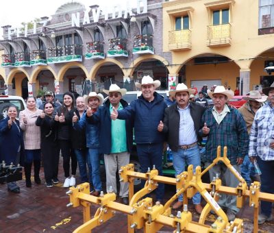 Entrega SDAyR 38 equipos agrícolas de Tecno Campo en Villagrán