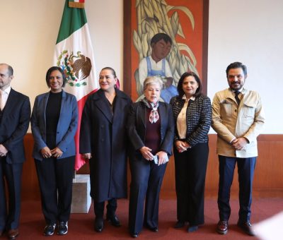 Migrantes mexicanos y sus familias en México pueden ser asegurados del IMSS: Zoé Robledo ante Embajadores y Cónsules
