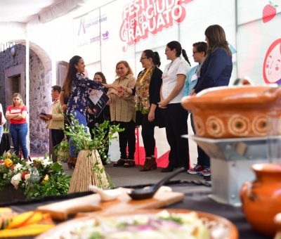 Premian a concursantes de ‘Cocina de Barrio’