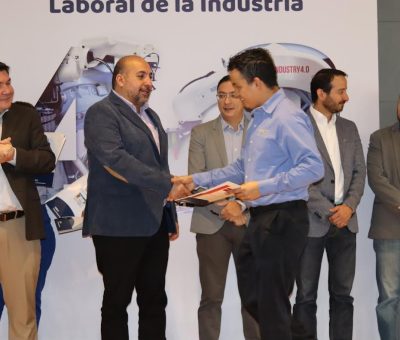 Entregan certificados de competencia laboral de industria 4.0