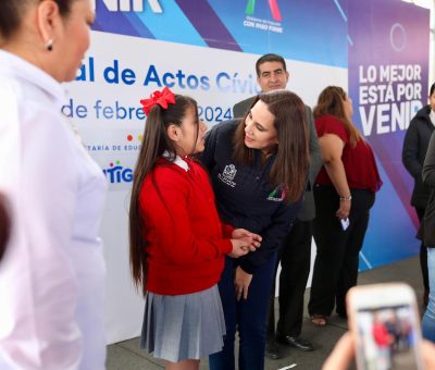 Llevan Programa de Actos Cívicos a Primaria Insurgentes