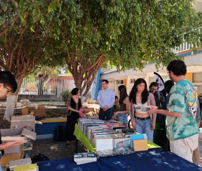 La Unidad de Idiomas del Campus León UG fomenta la lectura bilingüe