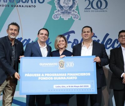 Diego Sinhue entrega financiamientos a comerciantes con Fondos Guanajuato