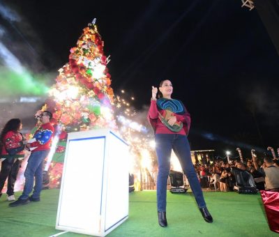 ARRANCA VILLA NAVIDEÑA CON ENCENDIDO DE ÁRBOL MONUMENTAL      