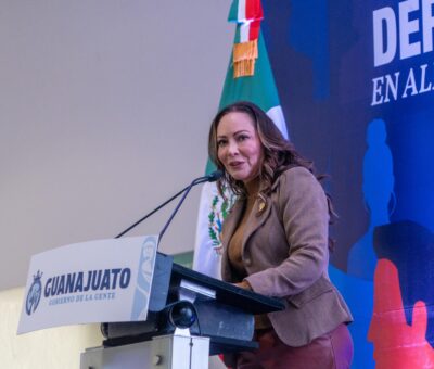 Llama Samantha Smith a romper viejos paradigmas