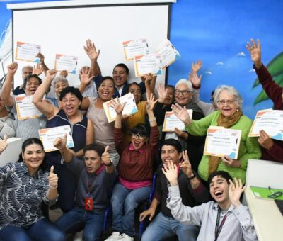 LANZA DIF IRAPUATO CURSO DE COMPUTACIÓN PARA ADULTOS MAYORES