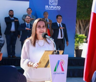 ABANDERAN A INSTITUCIONES EDUCATIVAS DE IRAPUATO