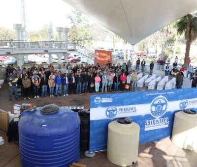 Entregan 176 apoyos de equipamiento a familias de Purísima del Rincón