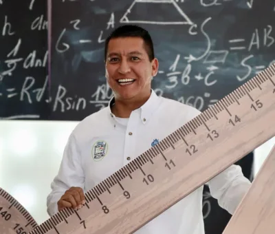Reconocen labor de docentes irapuatenses