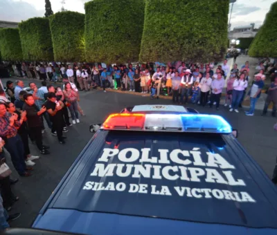 Entrega Melanie 11 nuevas patrullas a la Secretaría de Seguridad Ciudadana
