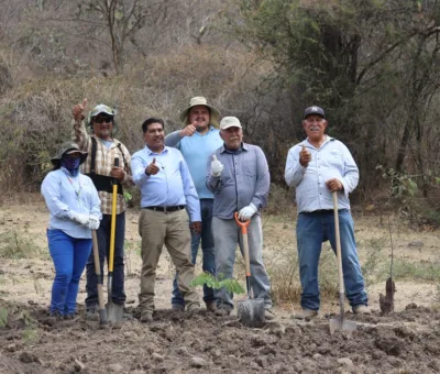 Purísima del Rincón reverdece presa de Cañada de Negros, donde se preparan para recibir agua