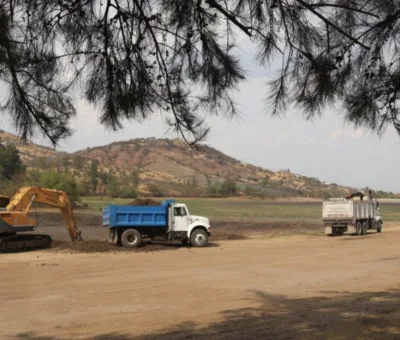 Purísima del Rincón completa desazolve de la Presa de Cañada de Negros retirando 7 metros de profundidad de tierra