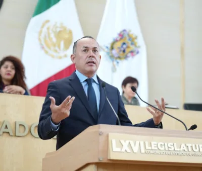 Buscan PAN y PRD dar certeza laboral a policías guanajuatenses