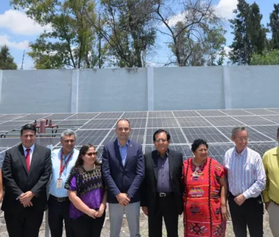  Entregan módulos fotovoltaicos para consolidar el uso eficiente de la energía en edificios públicos municipales de Celaya