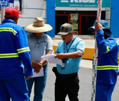 COMUNICADO Colapso registrado en el bulevar Arandas esquina con avenida Guerrero,