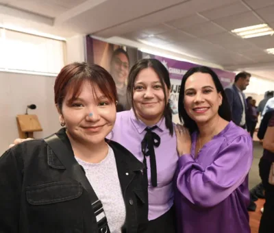 Entregan constancias a Mujeres Emprendedoras
