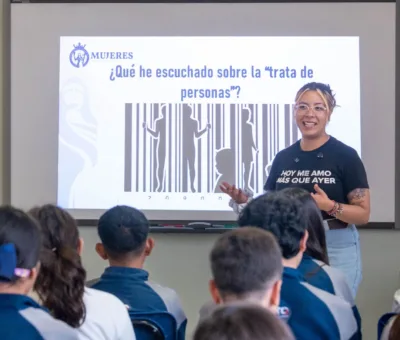 Concientiza Secretaría de las Mujeres a estudiantes para prevenir la trata de personas
