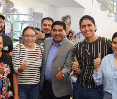 Purísima del Rincón es sede regional de la entrega de apoyos de los programas “Mi tienda al 100” y “Mi Plaza”.