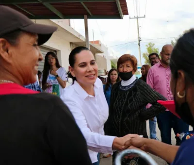 APOYAN AL CAMPO IRAPUATENSE CON ENTREGA DE FERTILIZANTE
