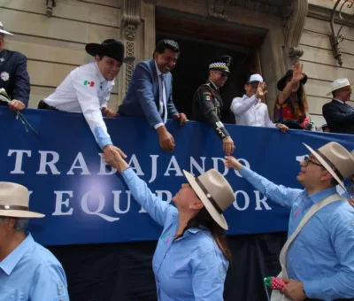 PARTICIPA IRAPUATO EN DESFILE CONMEMORATIVO A LA INDEPENDENCIA DE MÉXICO