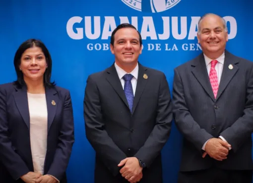 SUMAN EL GOBIERNO DE LA GENTE Y MUNICIPIOS ESFUERZOS INTERINSTITUCIONALES EN DEFENSA DE LAS MUJERES GUANAJUATENSES