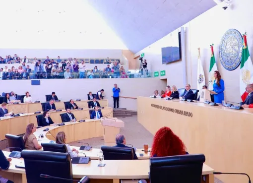 Llama Gobernadora a legislar por la ciudadanía