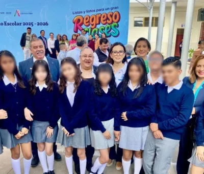 Inauguran Ciclo Escolar 2025-2026 en Irapuato, en la escuela “Jesús R. Márquez”