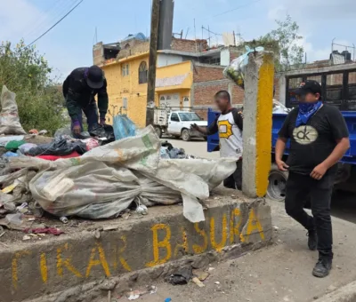 Frenan Policía Preventiva y Limpia la contaminación de lote baldío en la colonia Independencia