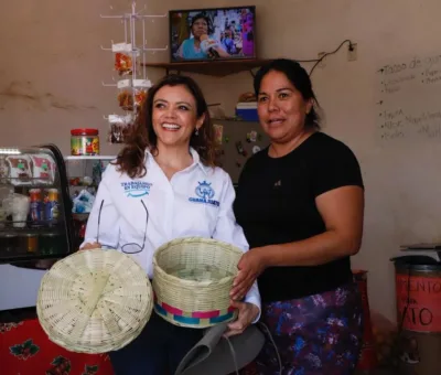 Secretaría de la Honestidad llega a Tierra Blanca “Tocando Puertas”