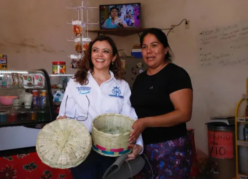 Secretaría de la Honestidad llega a Tierra Blanca “Tocando Puertas”