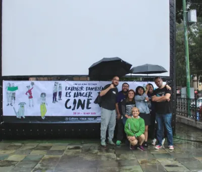 UNA VELADA ENTRE AULAS, DUELOS Y ESPERANZA: LA FALLA ILUMINA LA ESCUELA NORMAL DE GUANAJUATO