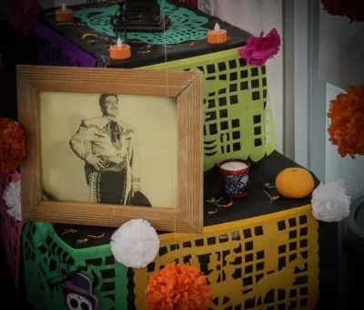 El Gobierno de la Gente impulsa el consumo local en mercados y tianguis para el Día de Muertos