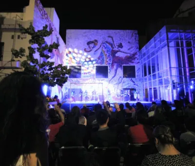 IRAPUATENSES DISFRUTAN DEL CERVANTINO CON TEATRO Y MÚSICA
