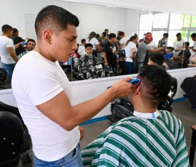 DESTACAN FORTALECIMIENTO ECONÓMICO Y FAMILIAR A TRAVÉS DE LOS CENTROS DE DESARROLLO COMUNITARIO  