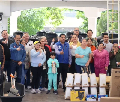 Apoyamos 114 familias de 55 localidades de Purísima del Rincón, con kits de mejoramiento de vivienda.
