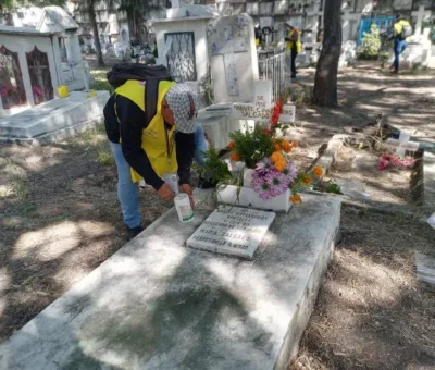 SSG interviene en panteones del municipio de Irapuato y la región