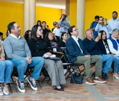 Guanajuato capacita a mujeres en manejo seguro de montacargas