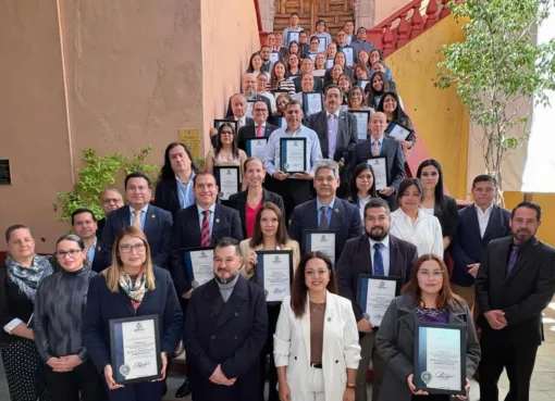 Entrega PAOT Distintivos Buenas Prácticas Ambientales a 39 unidades de la Universidad de Guanajuato